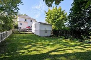10 Nahanton Ave, Milton, MA 02186 - Photo 38