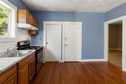 11 Hutchinson Ct, Lynn, MA 01902 - Photo 16