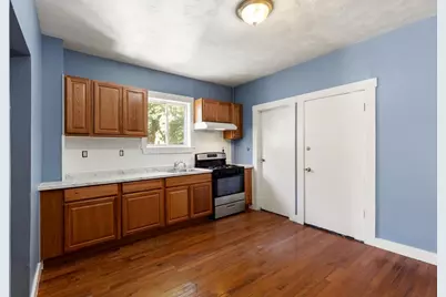11 Hutchinson Ct, Lynn, MA 01902 - Photo 14