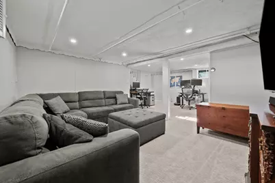 57 Wilbur Ave, Arlington, MA 02476 - Photo 24