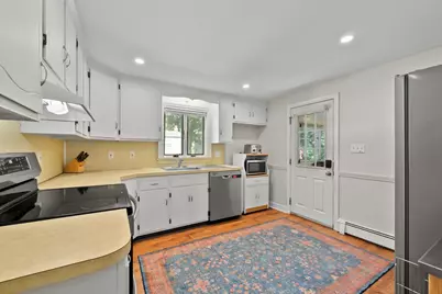 57 Wilbur Ave, Arlington, MA 02476 - Photo 8