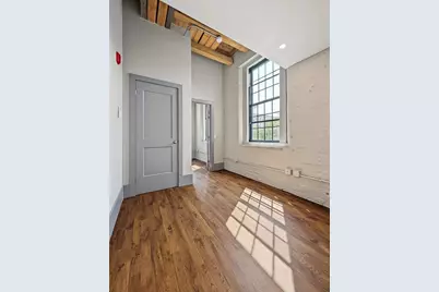 90 Grove St #205, Worcester, MA 01605 - Photo 8