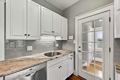14 Otis St, Wakefield, MA 01880 - Photo 10