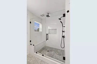 14 Otis St, Wakefield, MA 01880 - Photo 24