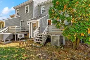 19 Washington Green, Walpole, MA 02032 - Photo 38