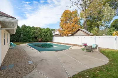 34 Marion Ave, Norwood, MA 02062 - Photo 36