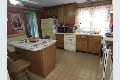 10 Lynn Rd, Brockton, MA 02302 - Photo 10