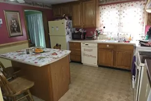 10 Lynn Rd, Brockton, MA 02302 - Photo 10