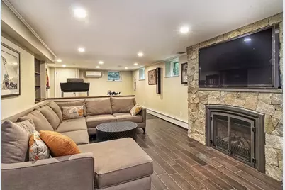15 Foxcroft Rd, Winchester, MA 01890 - Photo 32