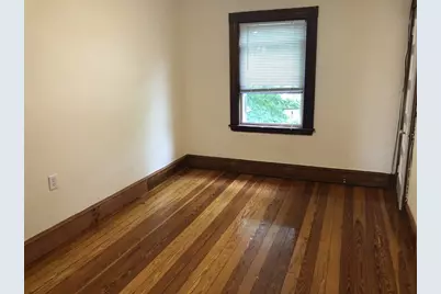 9 Warwick St #3, Quincy, MA 02170 - Photo 6
