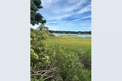 262 Monomoscoy Rd, Mashpee, MA 02649 - Photo 2