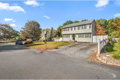 30 Constance Dr, Lowell, MA 01854 - Photo 32