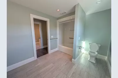 36 Monroe St, Douglas, MA 01516 - Photo 24