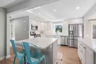 50 Friend St, Weymouth, MA 02189 - Photo 4