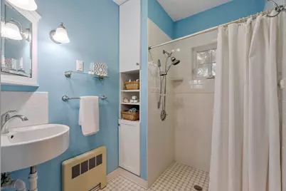112 Orris St, Melrose, MA 02176 - Photo 16