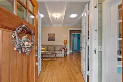 112 Orris St, Melrose, MA 02176 - Photo 4