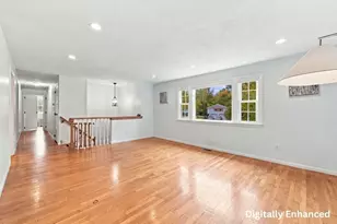 105 Dodd Dr, Holliston, MA 01746 - Photo 6