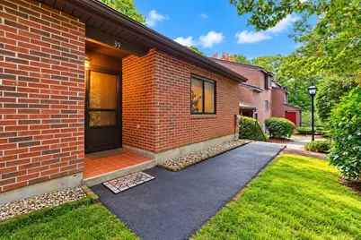 39 Highwood Dr #39, Franklin, MA 02038 - Photo 2