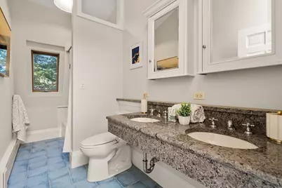 13 Humboldt Street, Cambridge, MA 02140 - Photo 22