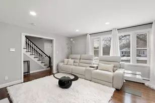 120 Brattle St, Worcester, MA 01606 - Photo 8