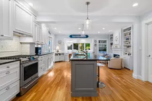 18 Woodlawn Ave, Wellesley, MA 02481 - Photo 12