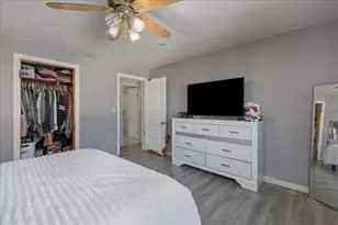 53 17th St, Lowell, MA 01850 - Photo 8