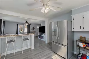 53 17th St, Lowell, MA 01850 - Photo 2