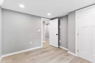10 Shore Dr, Wrentham, MA 02093 - Photo 22