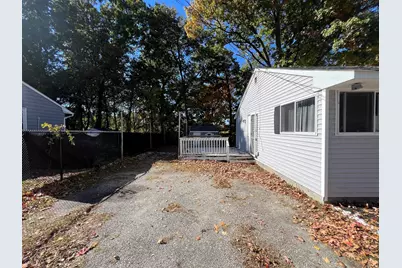 50 Commonwealth Ave, Worcester, MA 01604 - Photo 22