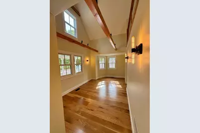 25 Oak Avenue, Oak Bluffs, MA 02557 - Photo 14
