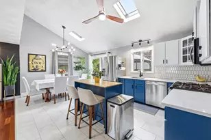 17 Dundee St, Lowell, MA 01850 - Photo 4
