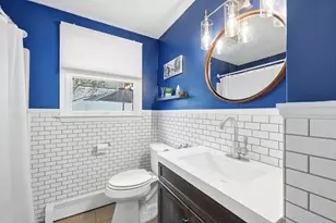17 Dundee St, Lowell, MA 01850 - Photo 18