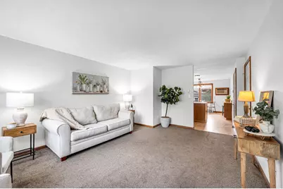 149 Dale St #R, Chicopee, MA 01020 - Photo 4