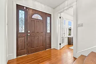 61 Gould St, Wakefield, MA 01880 - Photo 4