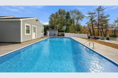 150 Washington St, Whitman, MA 02382 - Photo 28