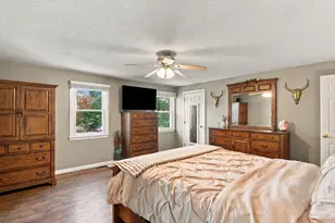 27 Bentley Cir, Methuen, MA 01844 - Photo 14