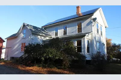 34 Moore St, Erving, MA 01344 - Photo 2