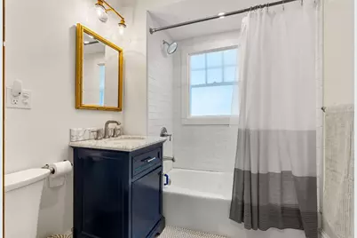 21 Chandler St, Haverhill, MA 01835 - Photo 32