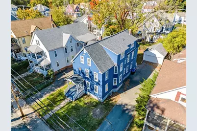 85-87 Hitchcock St #3, Holyoke, MA 01040 - Photo 4