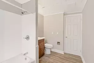 85-87 Hitchcock St, Holyoke, MA 01040 - Photo 30