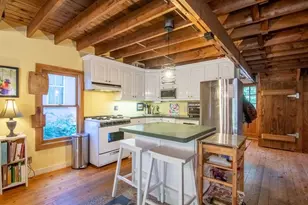 22 Laurel Park, Northampton, MA 01060 - Photo 4
