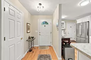 50 William Onthank Ln, Southborough, MA 01772 - Photo 4