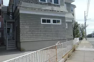 988 County St, Fall River, MA 02723 - Photo 8