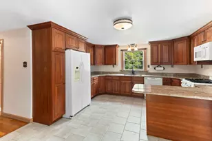 1 Wing Ave Ext, Freetown, MA 02702 - Photo 16