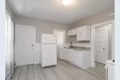 34 Nonotuck Ave, Chicopee, MA 01013 - Photo 2