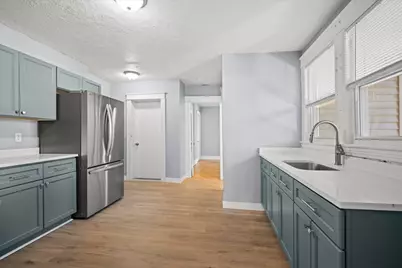 15 Circuit Ave E #2R, Worcester, MA 01603 - Photo 6