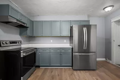 15 Circuit Ave E #2R, Worcester, MA 01603 - Photo 8