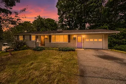 8 Tanglewood Road, Leicester, MA 01524 - Photo 2