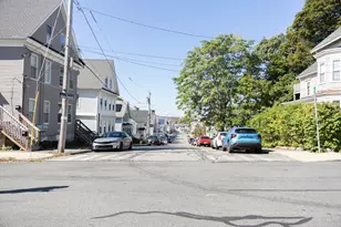 17 Myrtle St, Lowell, MA 01850 - Photo 30