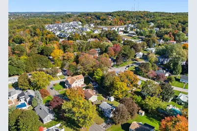 15 Carson Rd, Woburn, MA 01801 - Photo 6
